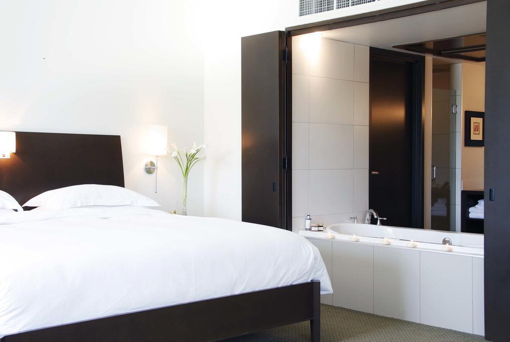 Hotel Mortagne Boucherville Zewnętrze zdjęcie
