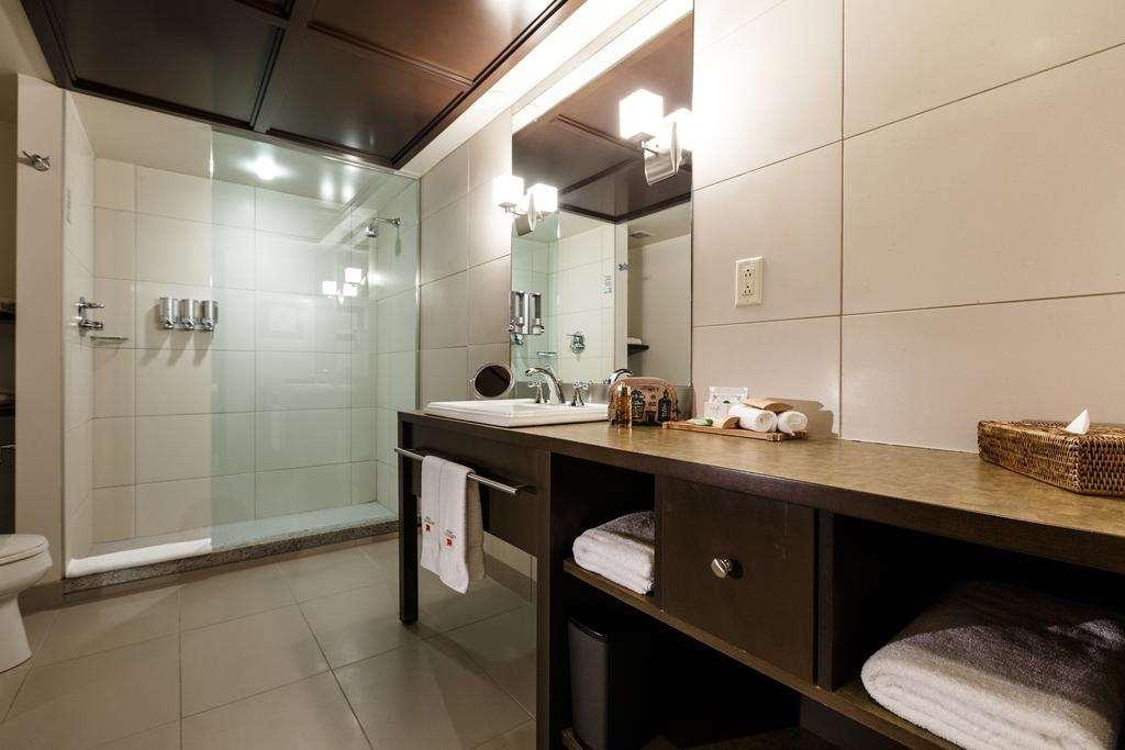 Hotel Mortagne Boucherville Zewnętrze zdjęcie